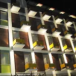 Hotel George