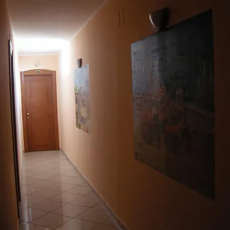 Hotel George